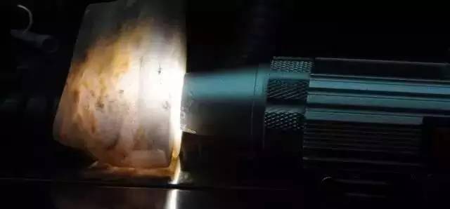 翡翠▲08年这件翡翠只要百万，现在已经接近千万了
