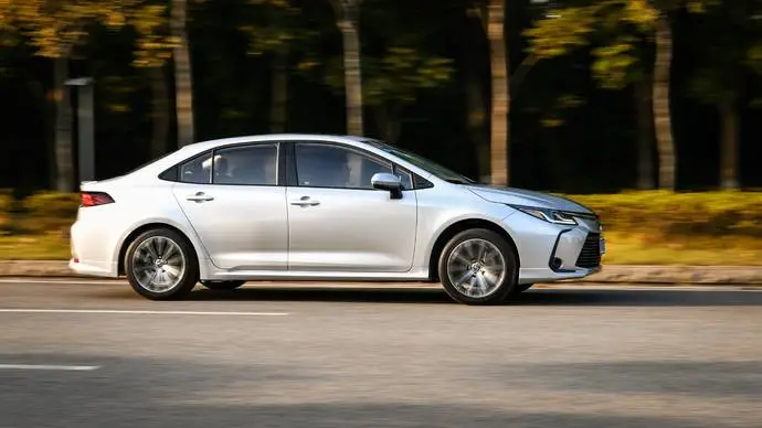 轮胎|性能、油耗、舒适性全面对比,全国销量Top 5轿车谁最强?