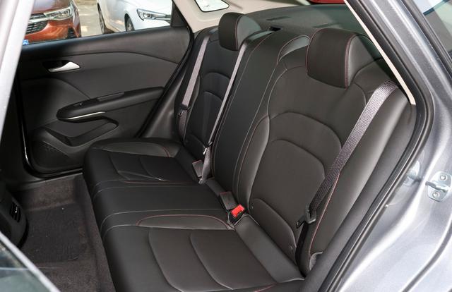 自动挡|这才是合资家轿王，自动挡跌至7.39W，油耗4.7L，5月狂甩18216辆