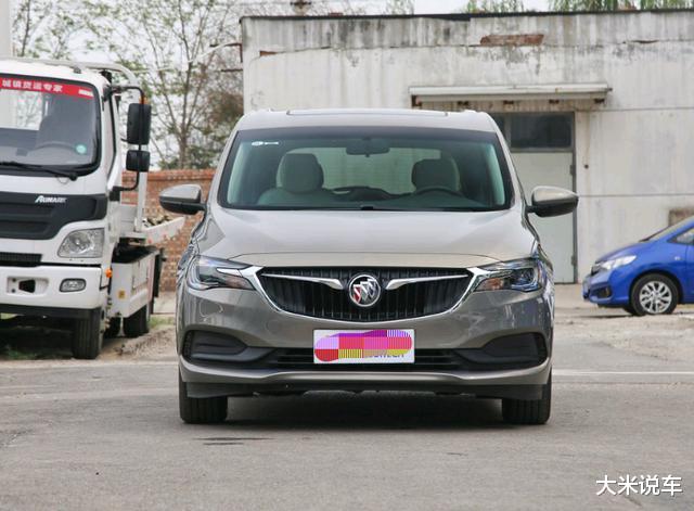 别克gl6|这才是别克最亲民的MPV！从14万跌至8.8万，自带隐私玻璃，快成爆款