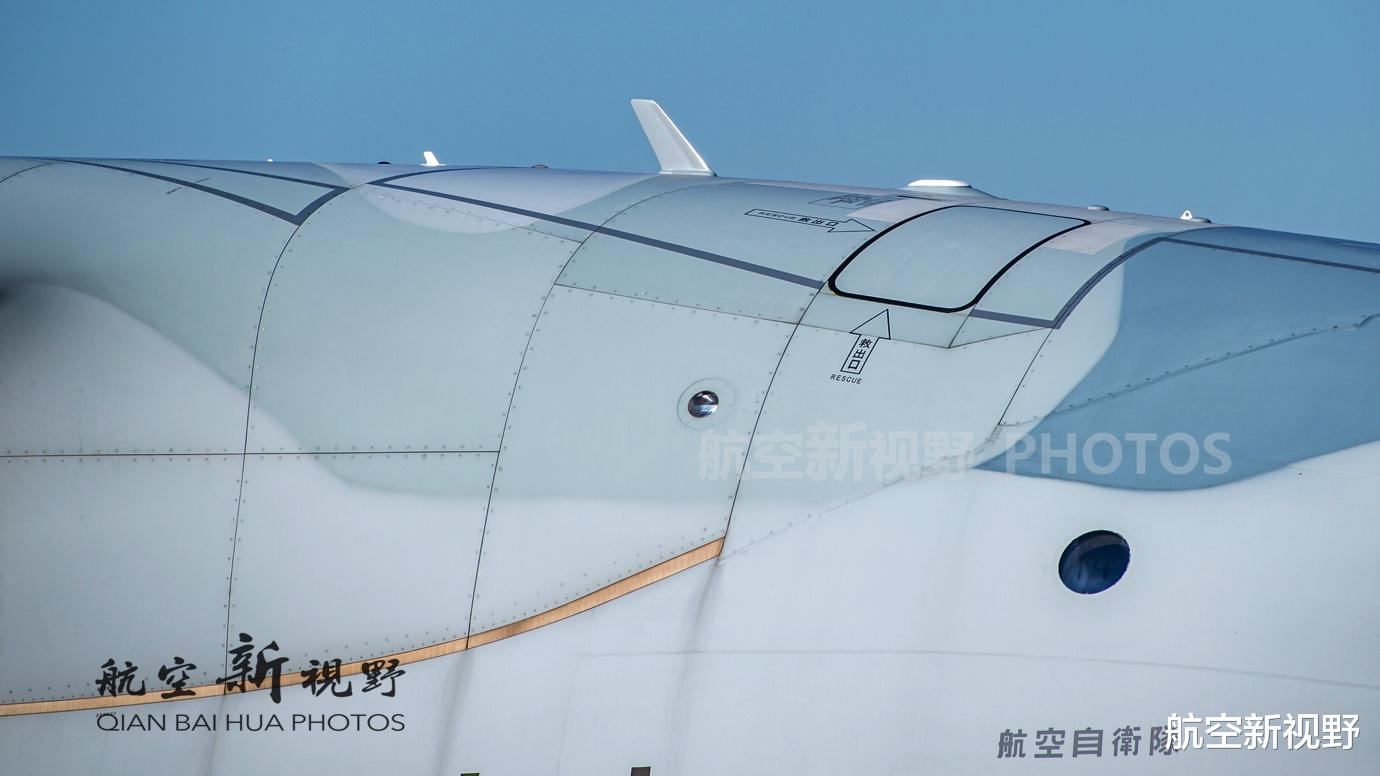 运输机|C-2和运-20高清实拍，川崎重工VS西飞，日本精工中国制造哪家强？