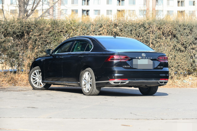 大众汽车|大众低下了头，新车配空气悬挂，直降19.17万，比奔驰S都舒服