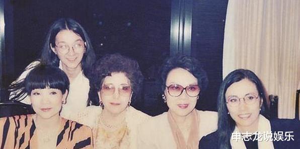 「赌王」赌王99岁亲姐何婉鸿: 守寡43年后, 与赌王四太有一场\隐形的交易\?