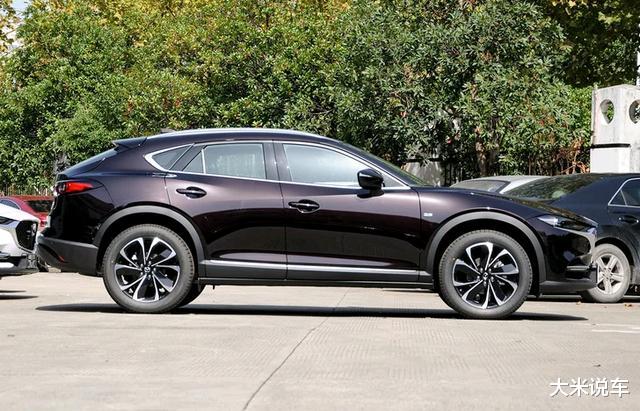 吉利帝豪■比皓影便宜5.4万！全新马自达“运动黑骑士”，每公里3毛2