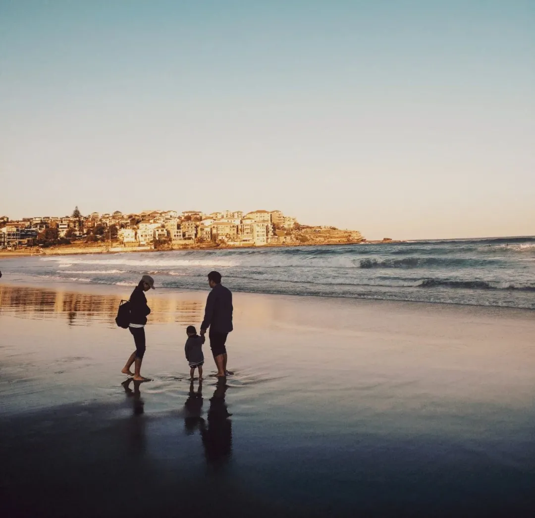 你好吴所畏|网红博主被前夫纵火焚烧事件：再爱，也别嫁给这几类男人！