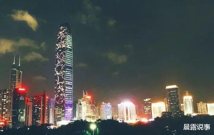 晨露说事|深圳人的【高素质】，全部体现在离婚大厅！