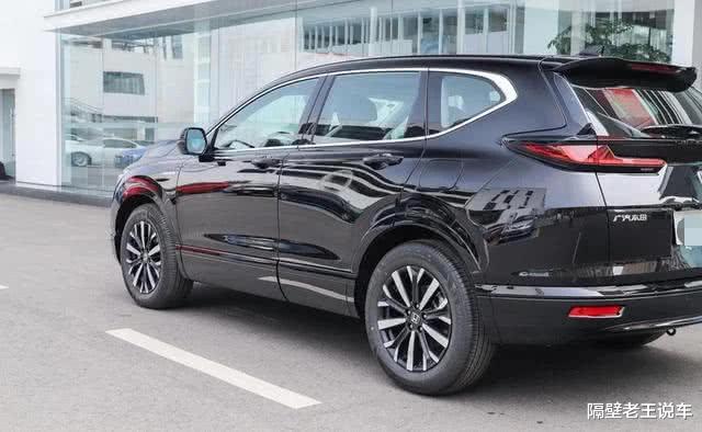 『SUV』公认的“最美SUV”!上月狂甩12581台,完胜探岳,仅16w火遍全国