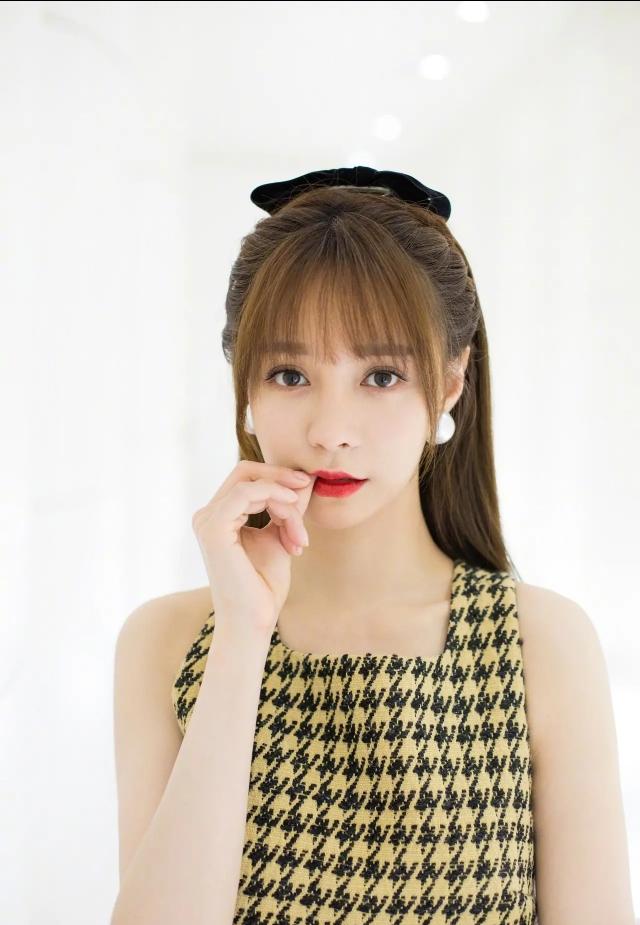 秦岚|赵丽颖、李沁、唐嫣、郎朗吉娜、鞠婧祎、沈月、沈梦辰、秦岚