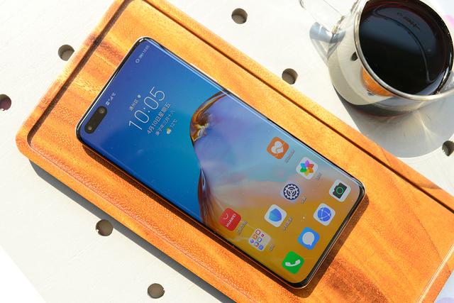 「麒麟990」性能强大功耗低，价格范围广，几款麒麟990手机该怎么选？