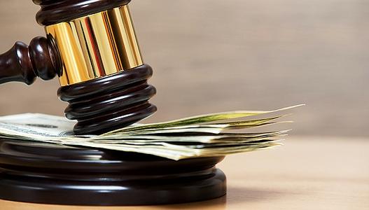 话晴空|债权人举报“老赖”儿子上私立贵族学校，执行法官：你先给他儿子找个公办学校