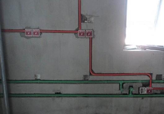 【装修方法】水电的开槽千万不要这样安装,听老师傅一说,这样做才专业