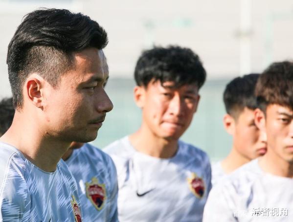 李铁■下午2点！国足传来好消息：李铁担忧之事终得解，冲击世界杯有戏!