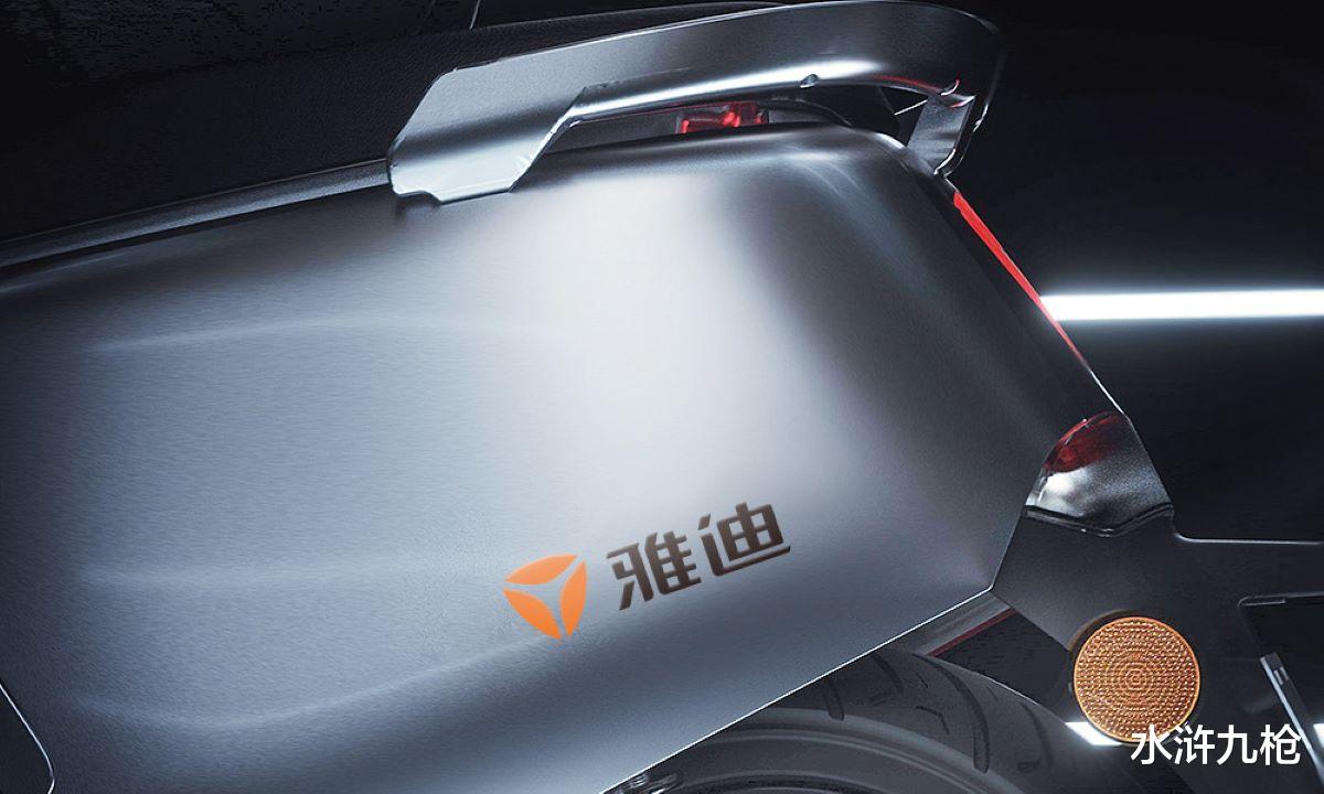 【电动车】接盘汽车用户，两轮电动“救”车市，雅迪爱玛小牛谁要抢头功？