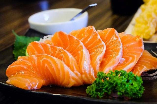 黄鳝|寄生虫超多的4道菜，虽然很美味但也很危险，常在外吃饭的要小心