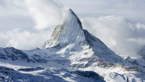 【甘南】珠穆朗玛峰在中尼边界，为啥说是中国的呢？看完你就懂了