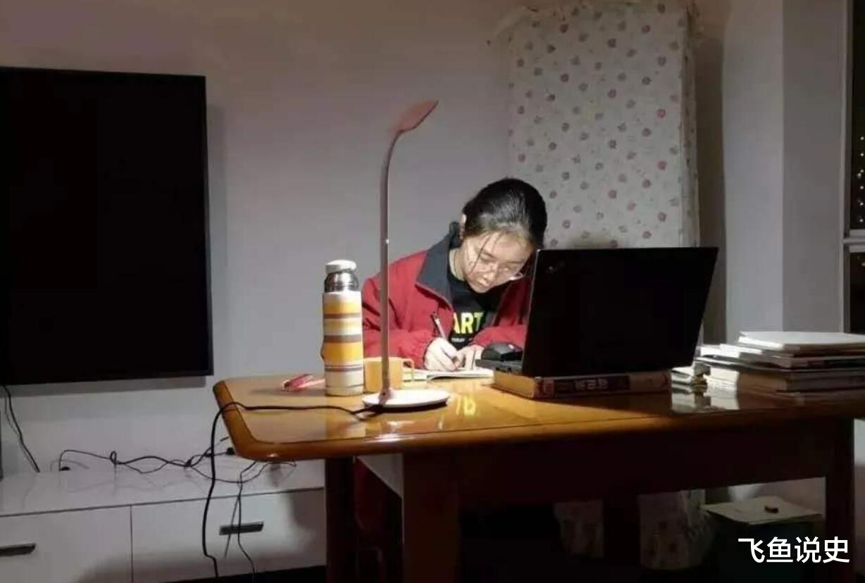 高考状元|高考状元唐楚玥总分725，语文146，考卷上的“印刷体”亮了