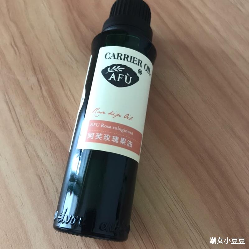 保湿|干皮星人护肤就两字：保湿！4款护肤品堪称亲妈系列，拯救大干皮