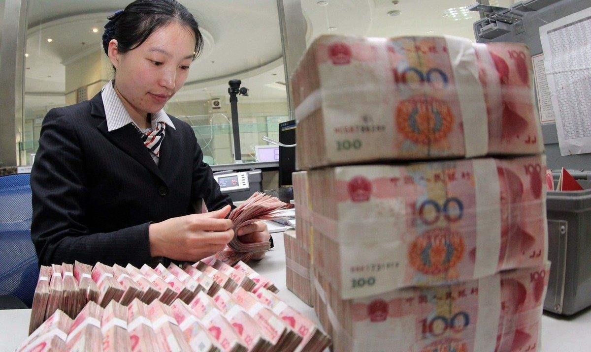 「利息」定期存款常见的3个问题，还有2个“陷阱”需重视，否则将损失本金