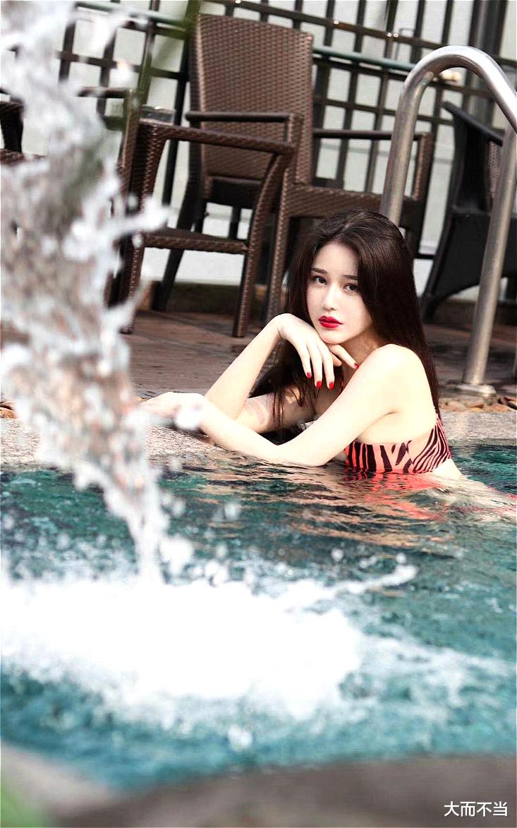 「王晶」王晶力捧的90后女星，身高172神似邱淑贞，出道7年不红败在气质？