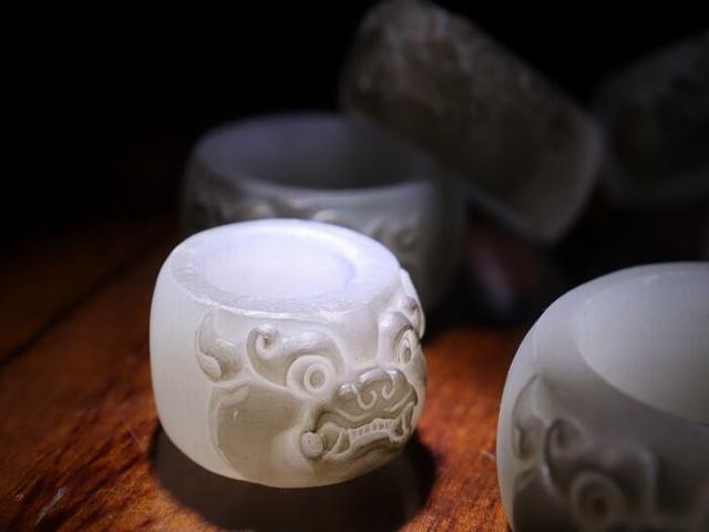 古钱币|你知道和田玉的“七品”吗？看你“品”出来了哪一种？原来如此