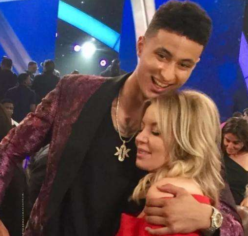 周琦:湖人又一位训练狂人!看完库兹马训练所用杠铃,周琦退出了群聊