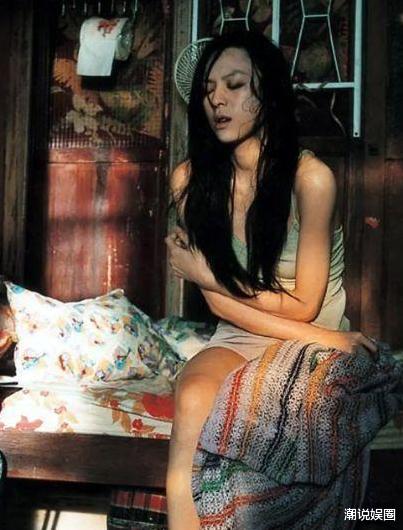 「张静初」张静初出道3年成影后, 被称为\移动炮台\遭导演太太团封杀, 今怎样