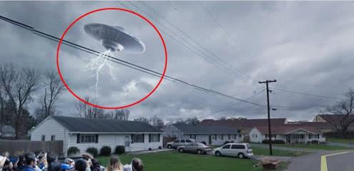 「UFO」巴西UFO坠毁事件，外星人即将公开露面的预兆？你，准备好了吗？