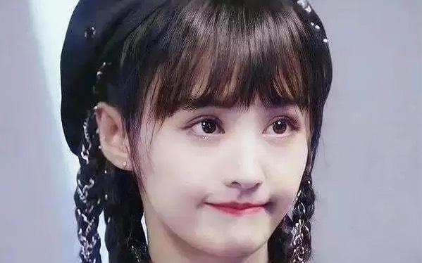 郑爽|郑爽真正的大麻烦还在后头，“中国第一流量小花”面临巨额索赔