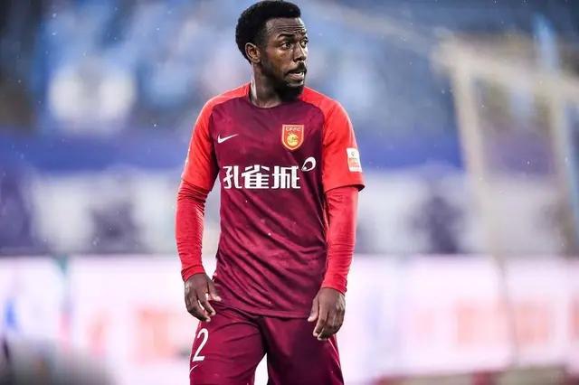 广州恒大|加强版穆里奇和孔卡有望加盟国足，国足要复制13年巅峰的恒大了