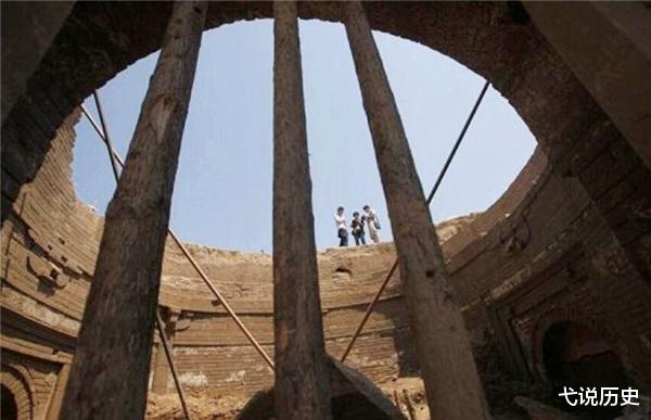 弋说历史|广东工人意外挖出无底“黑洞”，专家却欣喜万分：终于找到你了