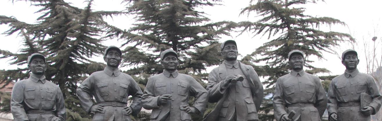 [何鸿燊]八路军打鬼子最狠的师团，8年消灭42万日伪，有百人成开国将帅