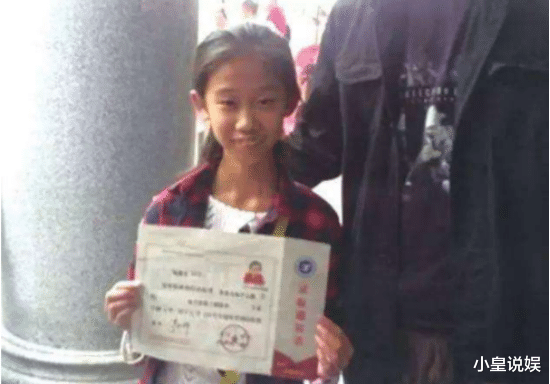 【】“抠门父亲”将女儿退学,逼她10岁直接高考,原因:能省8年学费