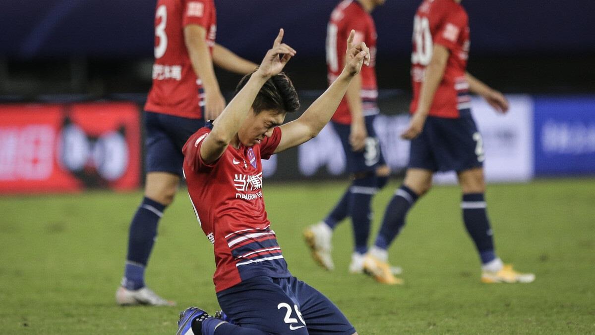 北京国安|中超转会市场又一条大鱼现身，或将遭多家豪门疯抢，恒大国安在列