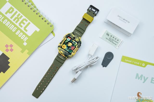 奇虎360|儿童智能手表中的“后浪”，守护孩子大安全：360与小天才对比