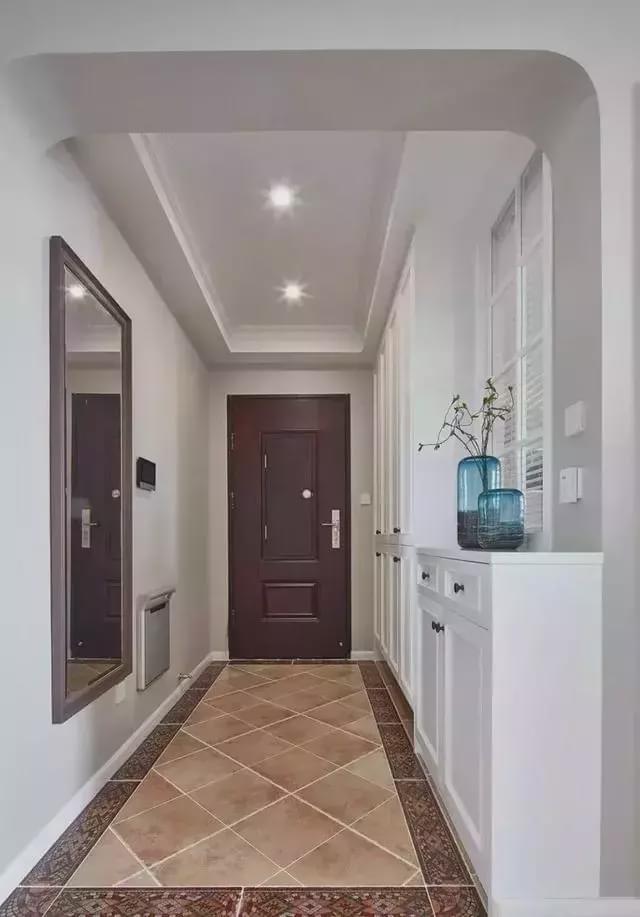 |100平新房真好看,玄关鞋柜就这样装,衣帽间都省了!