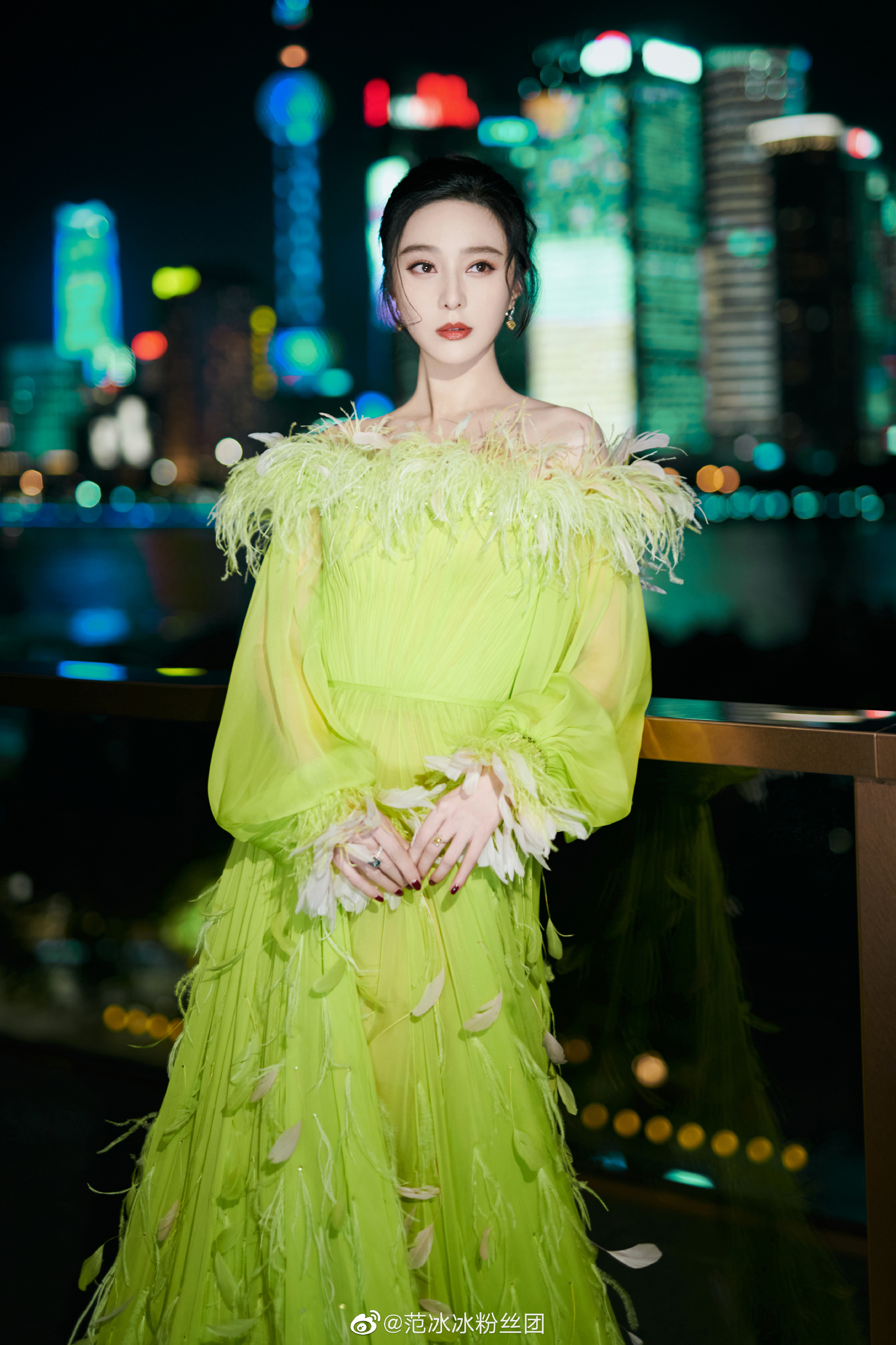 范冰冰|范冰冰发喜报