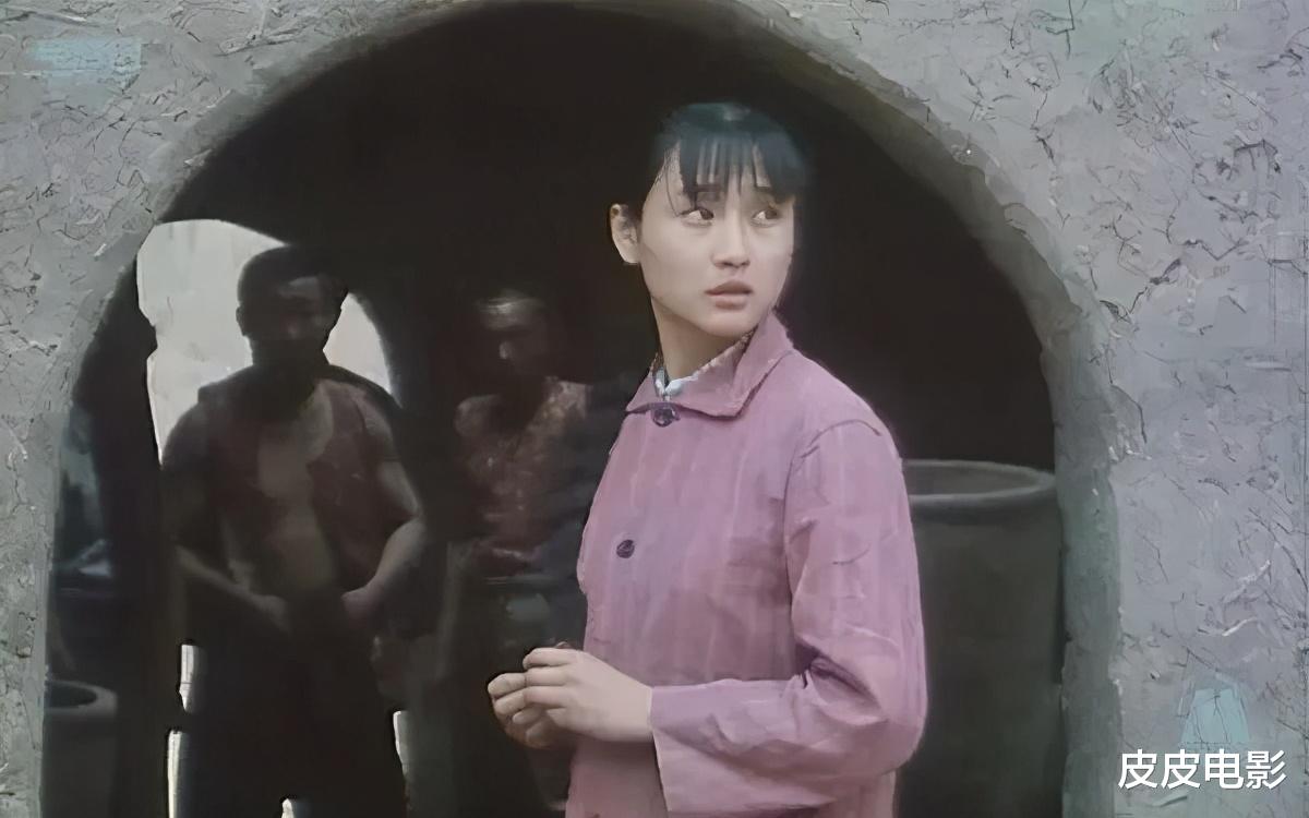 血色清晨|《血色清晨》：揭开了中国人难以启齿的隐秘疮疤，这片比剃刀无情