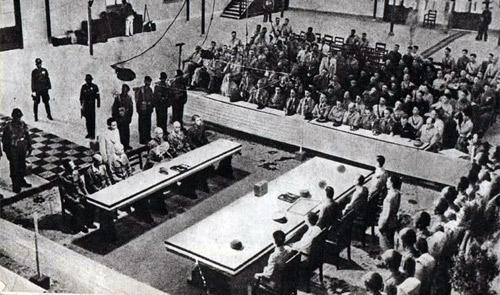 苏联|日本投降后，苏联俘虏日军女兵10000人，处理办法让日本胆寒