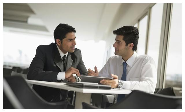 『』公司赌你没胆辞职，让你一个人干两三个人的活，看老油条都怎么办