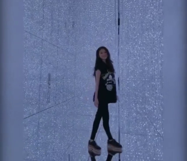 二胎|安以轩兴奋晒二胎孕肚，怀孕六个多月状态很好，此前曾见红需保胎