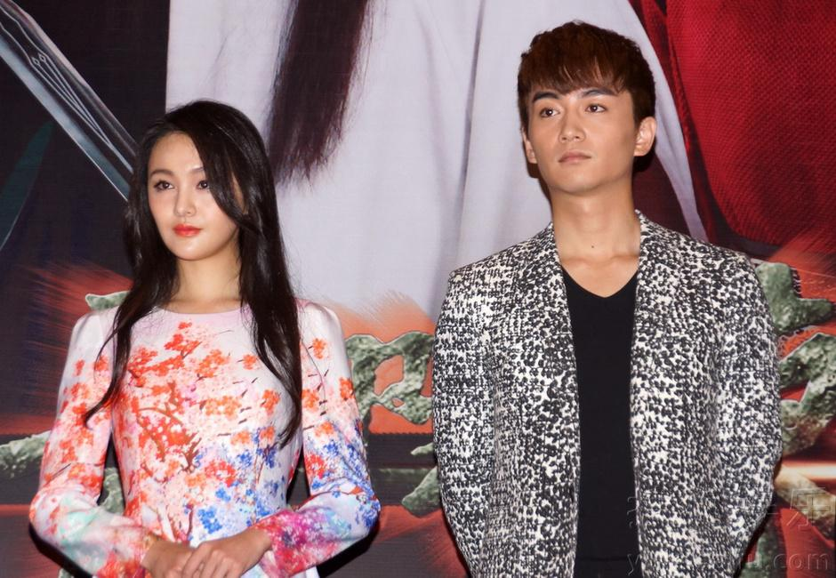 郑爽|郑爽到底有多疯？张瀚张恒分手感言似脱离苦海，陈晓称她为神经病