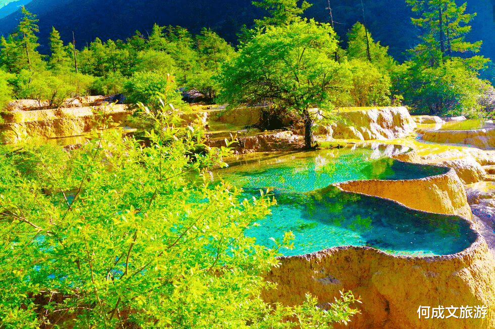 九寨沟|甘肃又一景区走红，被称“加强版”九寨沟，距离兰州市3小时路程