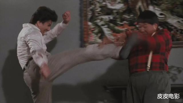 [洪金宝]洪金宝真是大哥级别！31年前一部电影，就把9名顶级打星招致麾下
