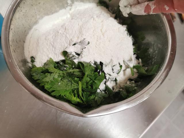 [冬瓜]这蔬菜浑身都是宝，一分钱不花，润肠刮油排宿便，可惜很多人扔掉