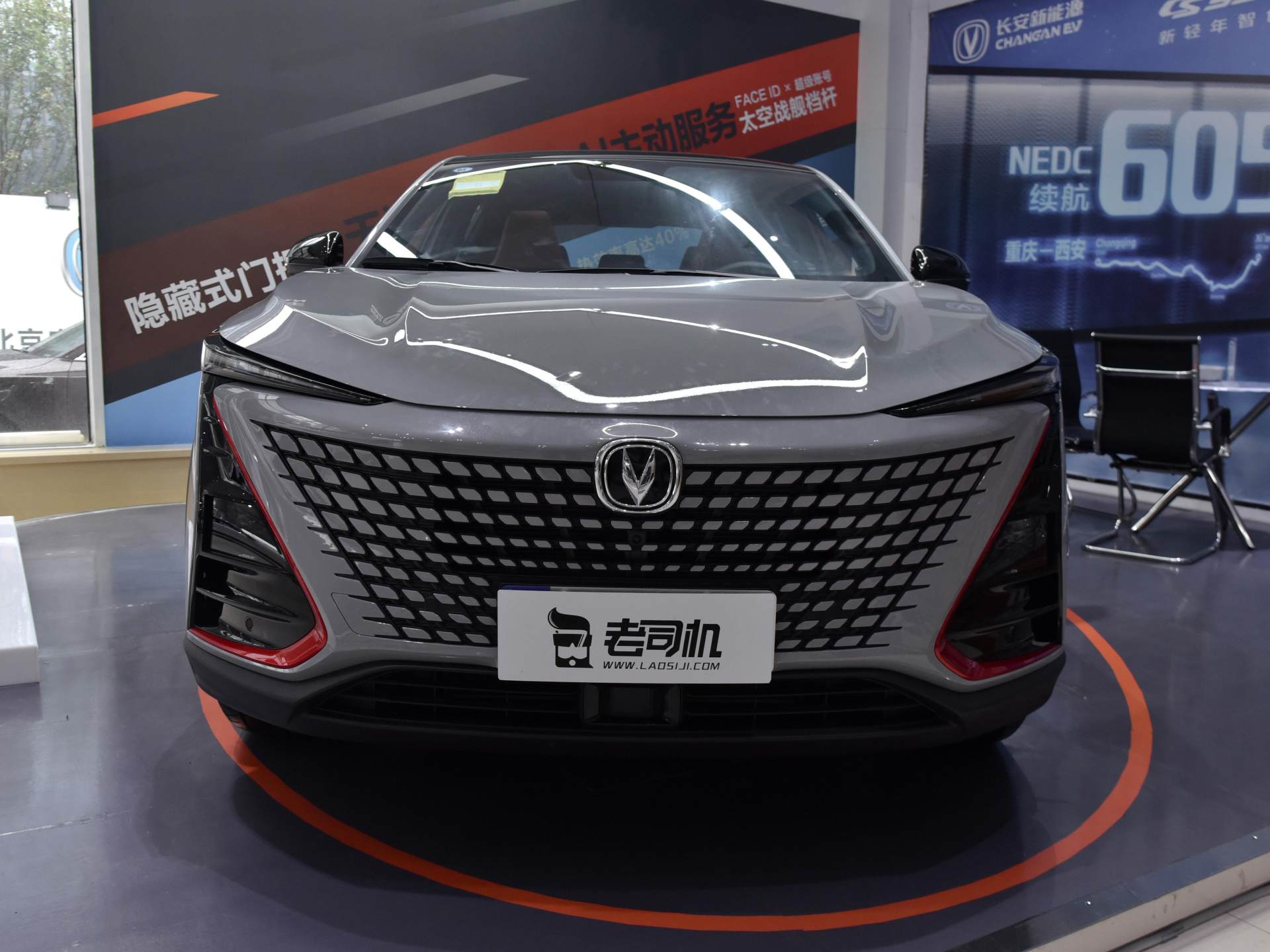 长安汽车|没想到长安竟然成功了，这台SUV狂卖万辆，关键15万内没车比它漂亮