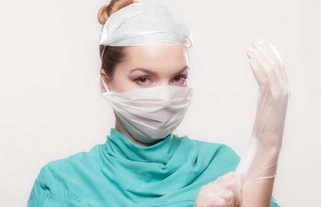 【塔利班】塔利班承诺不会再杀害医护人员：我们也担心新冠肺炎在阿富汗蔓延