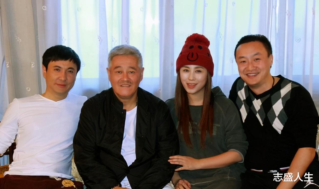 周星驰|本是“京城公子哥”，却情愿为沈腾做配十多年，今翻身成影帝