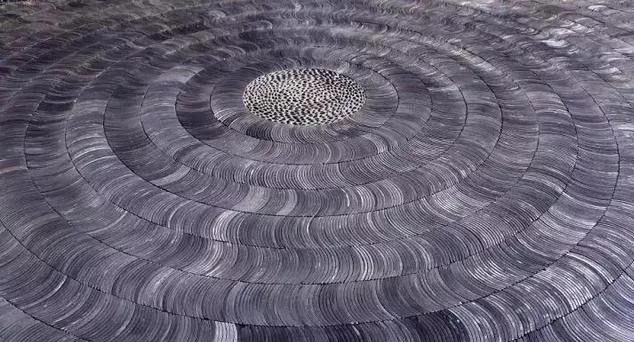 「」当瓦片遇上了设计，看看瓦片这种材料，如今庭院设计中变得不一样