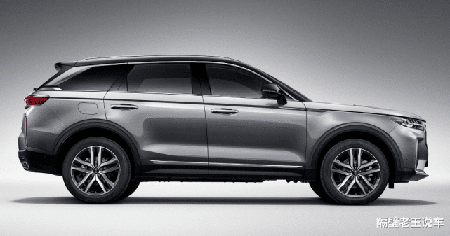 中大型suv|红旗HS5刚刚火，一汽又放出“王炸”SUV，标配2.0T，仅13.4万