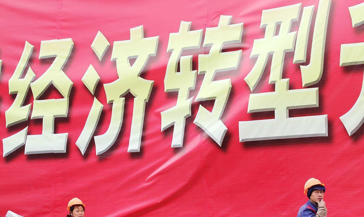 ▲王健林为啥把酒店和旅游项目“拱手让人”？其实他才是真的精明